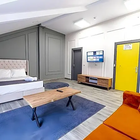 The Royal Luxury 3*