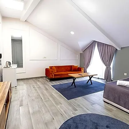 The Royal Luxury 3* Isztambul