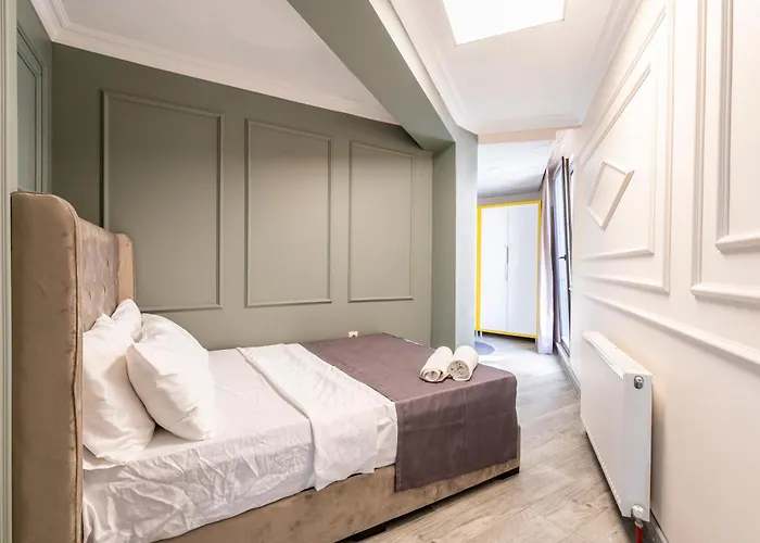 The Royal Luxury Hotels